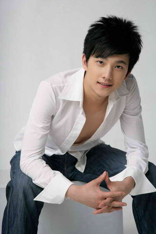 Archivo:Yang Yang2.jpg
