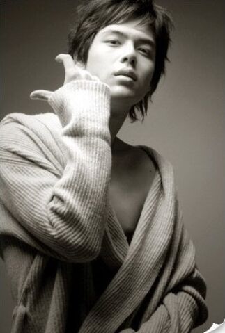 Archivo:Ji Hyuk9.jpg