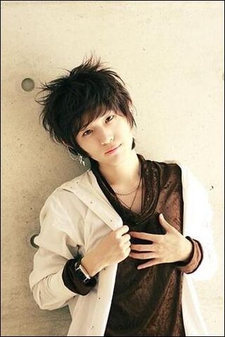 Archivo:Lee sang jun 175958.jpg