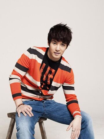 Archivo:Hwan Hee11.jpg