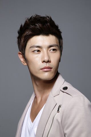 Archivo:Sung Ah4.jpg
