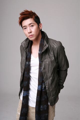 Archivo:Brian Joo4.jpg