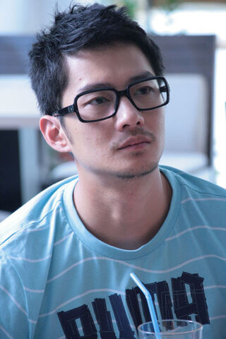 Archivo:Wasir Zhou.jpg