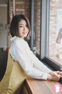 Ha Yoon2.jpg