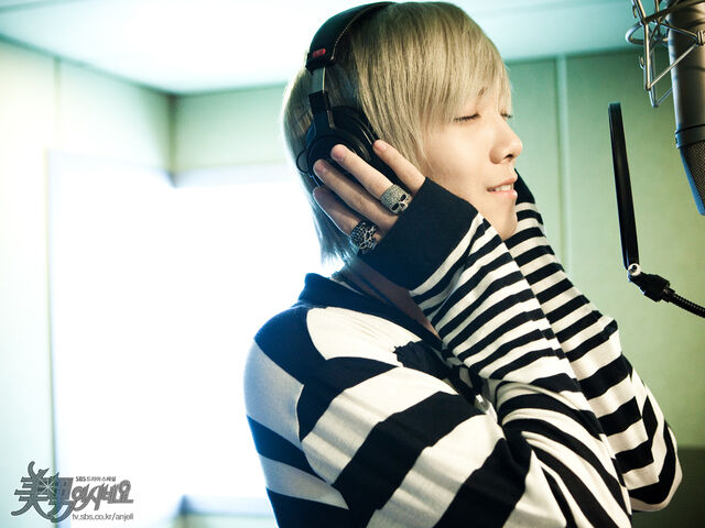 Archivo:Lee-hongki.jpg