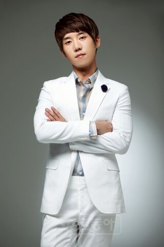 Archivo:Shin Jae4.jpg