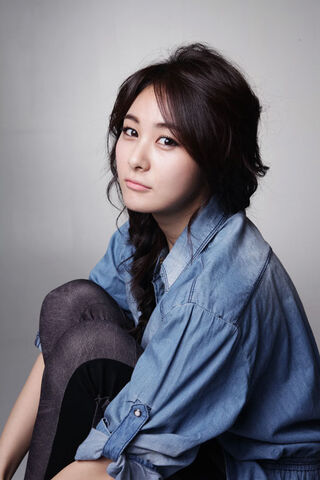 Archivo:Son Eun Seo13.jpg