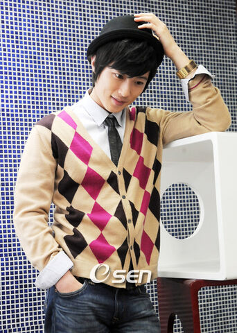 Archivo:Im Ji Kyu8.jpg