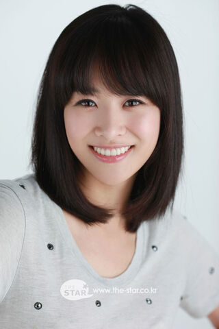 Archivo:Jang Shin Young8.jpg