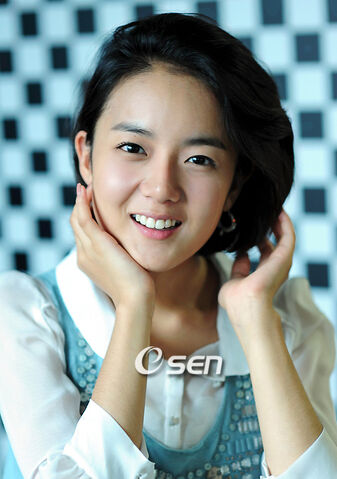 Archivo:Kang Eun Bi.jpg