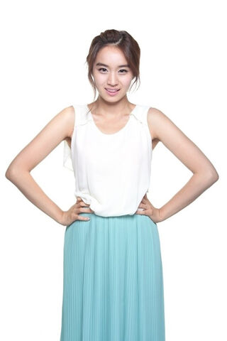 Archivo:Jung Yoo Min3.jpg