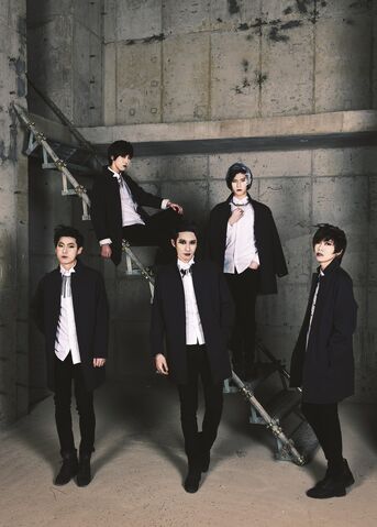 Archivo:자켓1.jpg