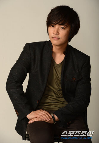 Archivo:Kim Jung Hoon26.jpg