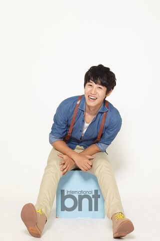 Archivo:Kang Ui Shik4.jpg