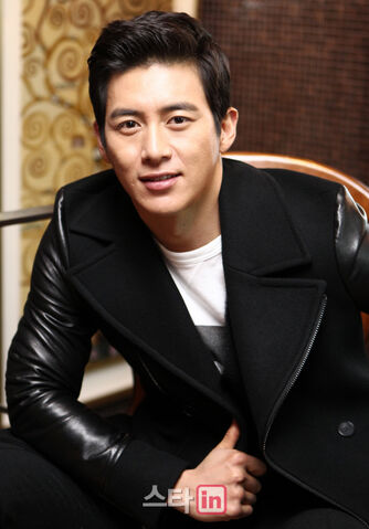Archivo:Go Soo28.jpg
