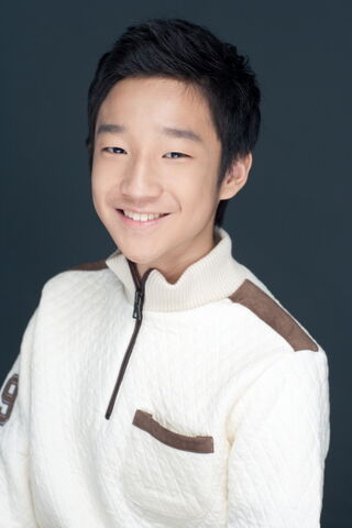 Archivo:Kim Woo Suk1.jpg