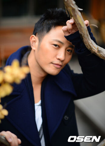 Archivo:Jin Goo19.jpg