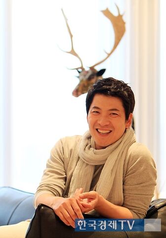 Archivo:Kim Sang Kyung16.jpg