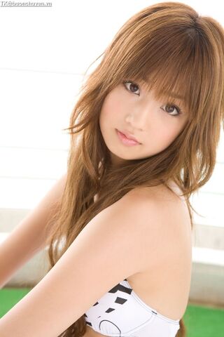 Archivo:Ogura Yuko3.jpg