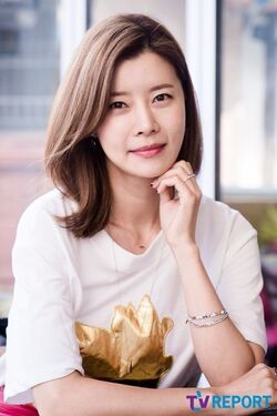 Yoo Sun43.jpg