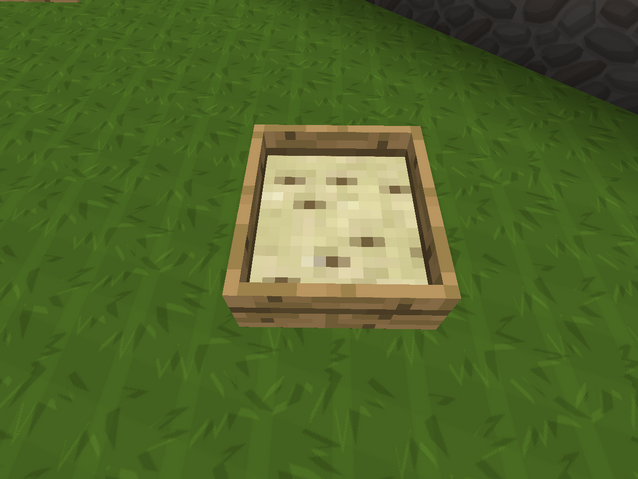 File:Used litter box.png