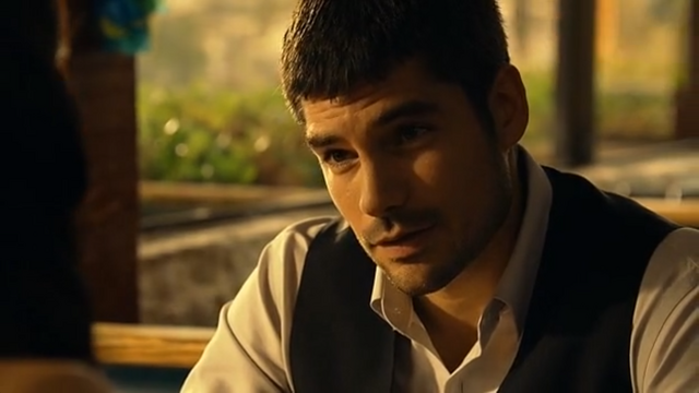 File:Seth 7 1x03.png