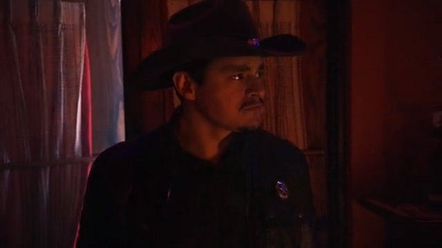 File:Freddie 1x03.png