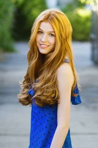 Plik:Katherine McNamara.jpg