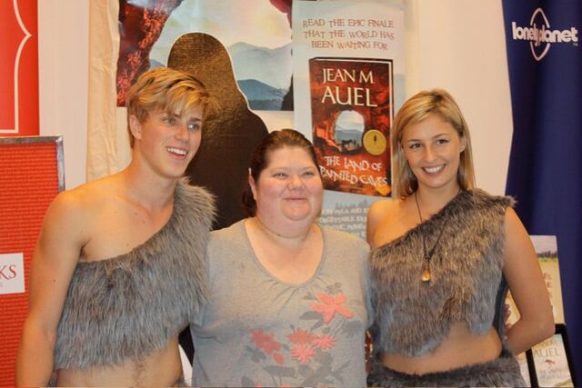 File:Ayla Jondalar Brisbane (2).jpg