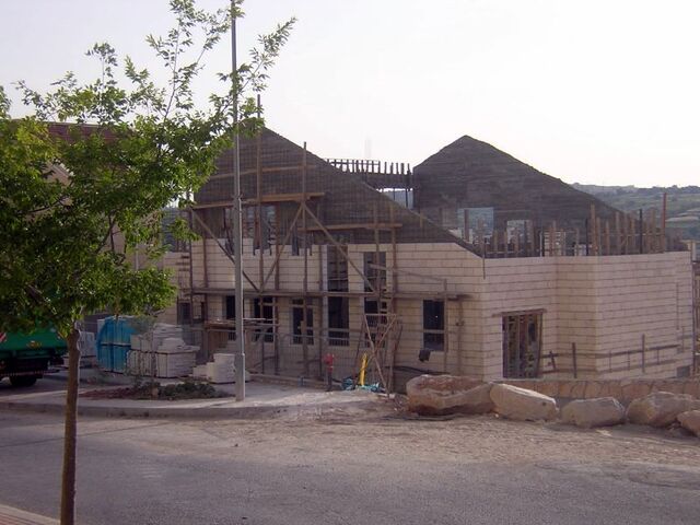 File:Sphardi zayit.jpg