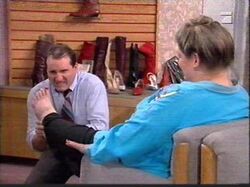 Gary's Shoes – Fette Frau.jpg