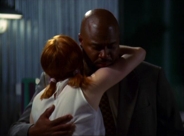 Archivo:Paige se despide del sr. Crowan.jpg