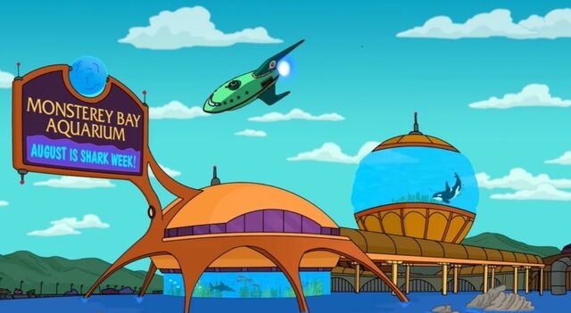 File:Arriving at the aquarium.jpg