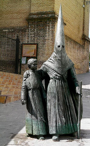 Archivo:Nazareño, Málaga.jpg