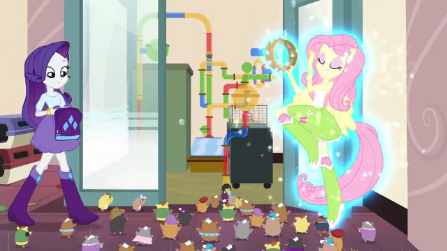 File:Fluttershy attracting hamsters EG2.png
