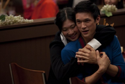 Tina-and-Mike-Chang-make-a-cute-couple-425x285.png