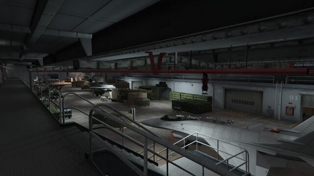 Archivo:USSLuxingtonInterior2.jpg