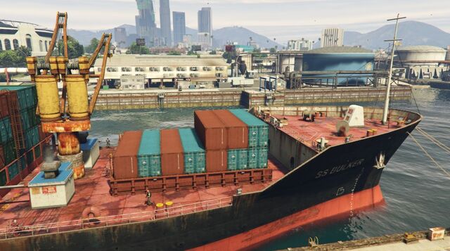 Archivo:Casco del BULKER.jpg