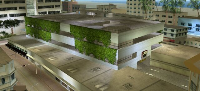 Archivo:EstacionamientoOceanBeach.jpg