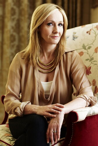 Resultado de imagen de j. k. rowling