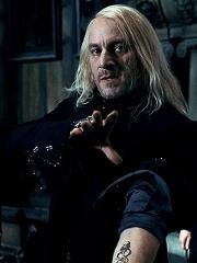Lucius en la Mansión Malfoy.jpg