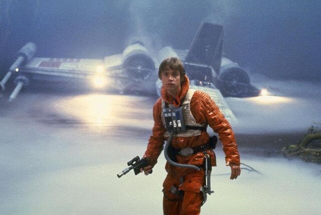 Archivo:Luke arrives Dagobah.jpg