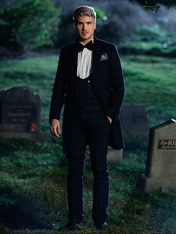 File:Joey-graceffa-435.jpg