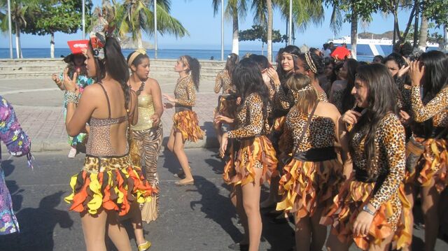 Archivo:Carnaval5.jpg