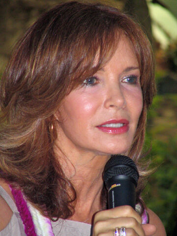 File:Jacklyn Smith.jpg