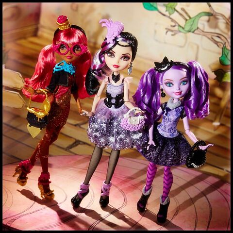 File:Facebook - three girls.jpg