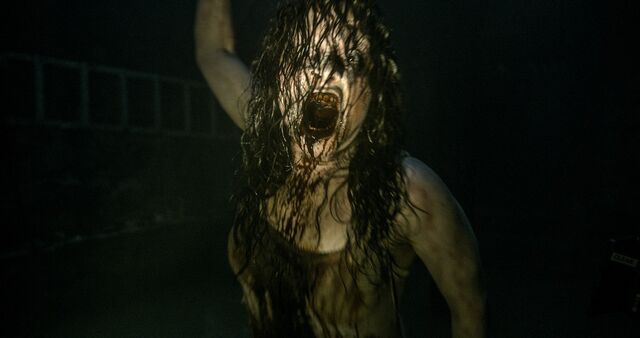 File:Evil-Dead-2013-Movie-Image-3.jpg