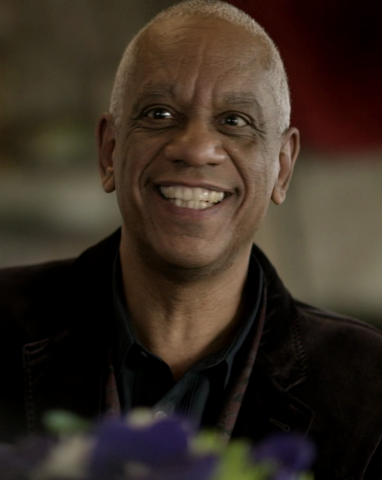 File:S01E03-PhilipAkin as Craig 00.png