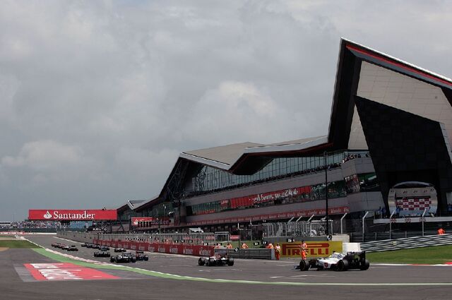 File:BackgroundSilverstone2013.jpg