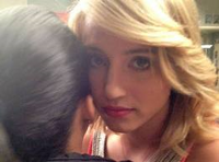 Quinntana hug.png
